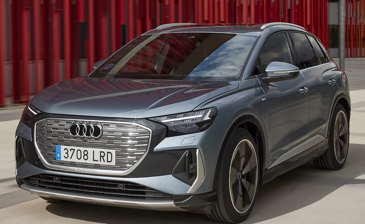 Audi Q4 e-tron 45 Genuine edition (2024-2026)