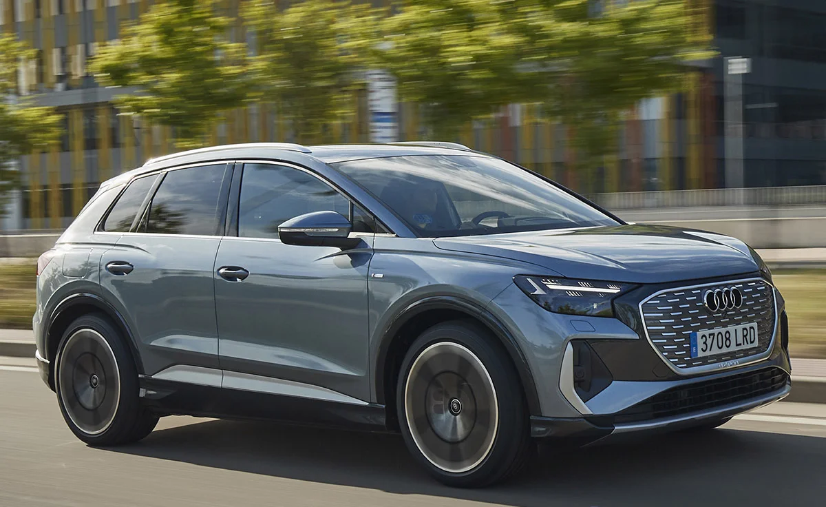Audi Q4 e-tron 45 Genuine edition (2024-2026)