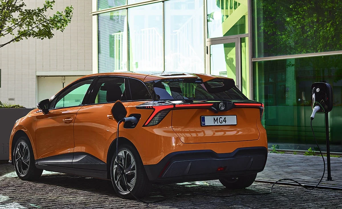 MG MG4 51 kWh Standard (2023-2024)
