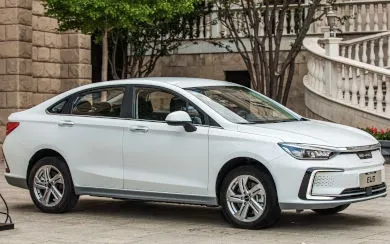 BAIC EU5