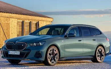 BMW i5 eDrive40 Touring (2024-2025)