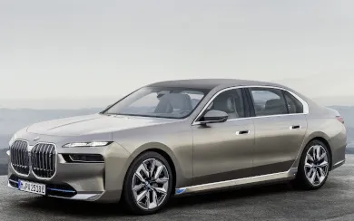 BMW i7 M70 xDrive (2023)