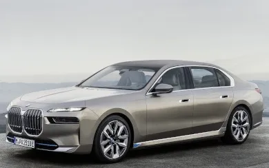 BMW i7 eDrive50 (2023)