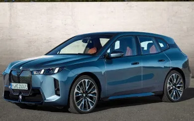 BMW iX xDrive45 (2025)