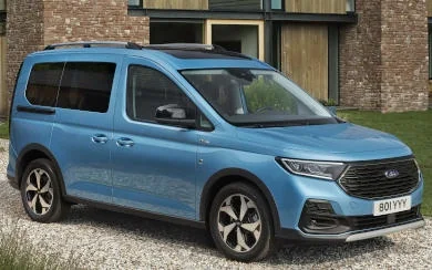 Ford Tourneo Connect Titanium 1.5 EcoBoost PHEV 150 CV (2024)