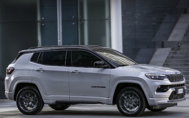 Jeep Compass 4xe PHEV 240 CV Summit (2026-2026)