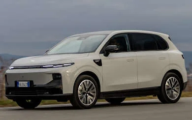 Leapmotor B10 Design REEV Hybrid (2026)