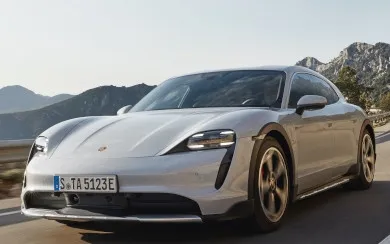 Porsche Taycan 4S Cross Turismo (2021-2024)