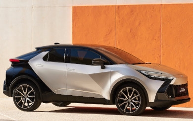 Toyota C-HR 220PH GR Sport (2023-2025)